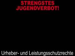 Dirty Danni lässt sich für alles benutzen Dirty Danni lässt sich für alles benutzen